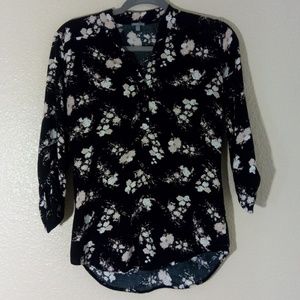 Charlotte Russe Floral Button Shirt Top
